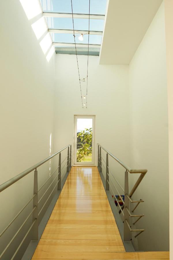 Edles Apartment In Architektenvilla Mit Grossem Pool, Sauna, Dachterrasse Und Malerischem Garten Pataias Esterno foto