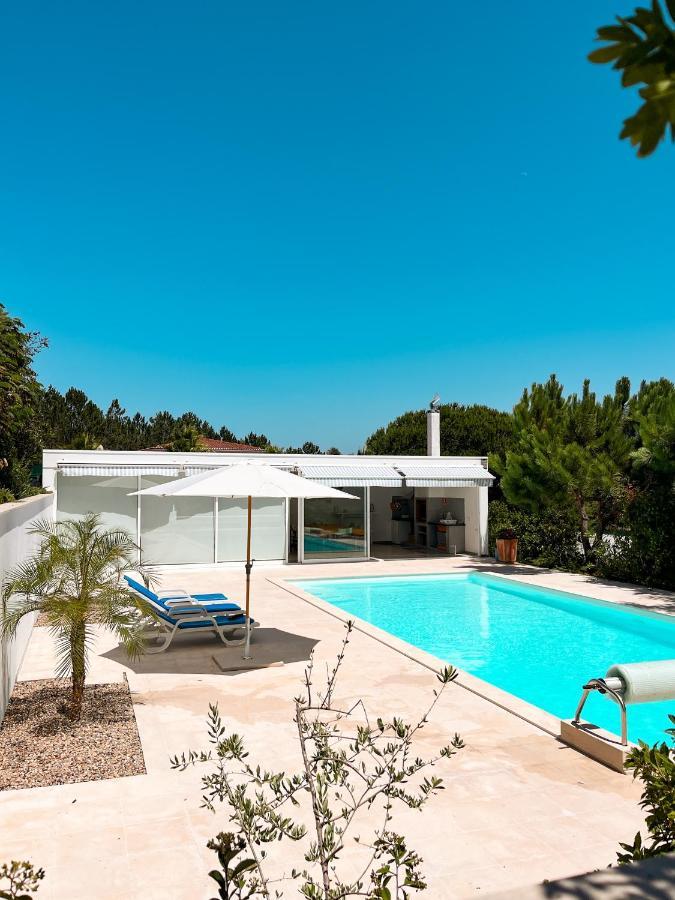 Edles Apartment In Architektenvilla Mit Grossem Pool, Sauna, Dachterrasse Und Malerischem Garten Pataias Esterno foto